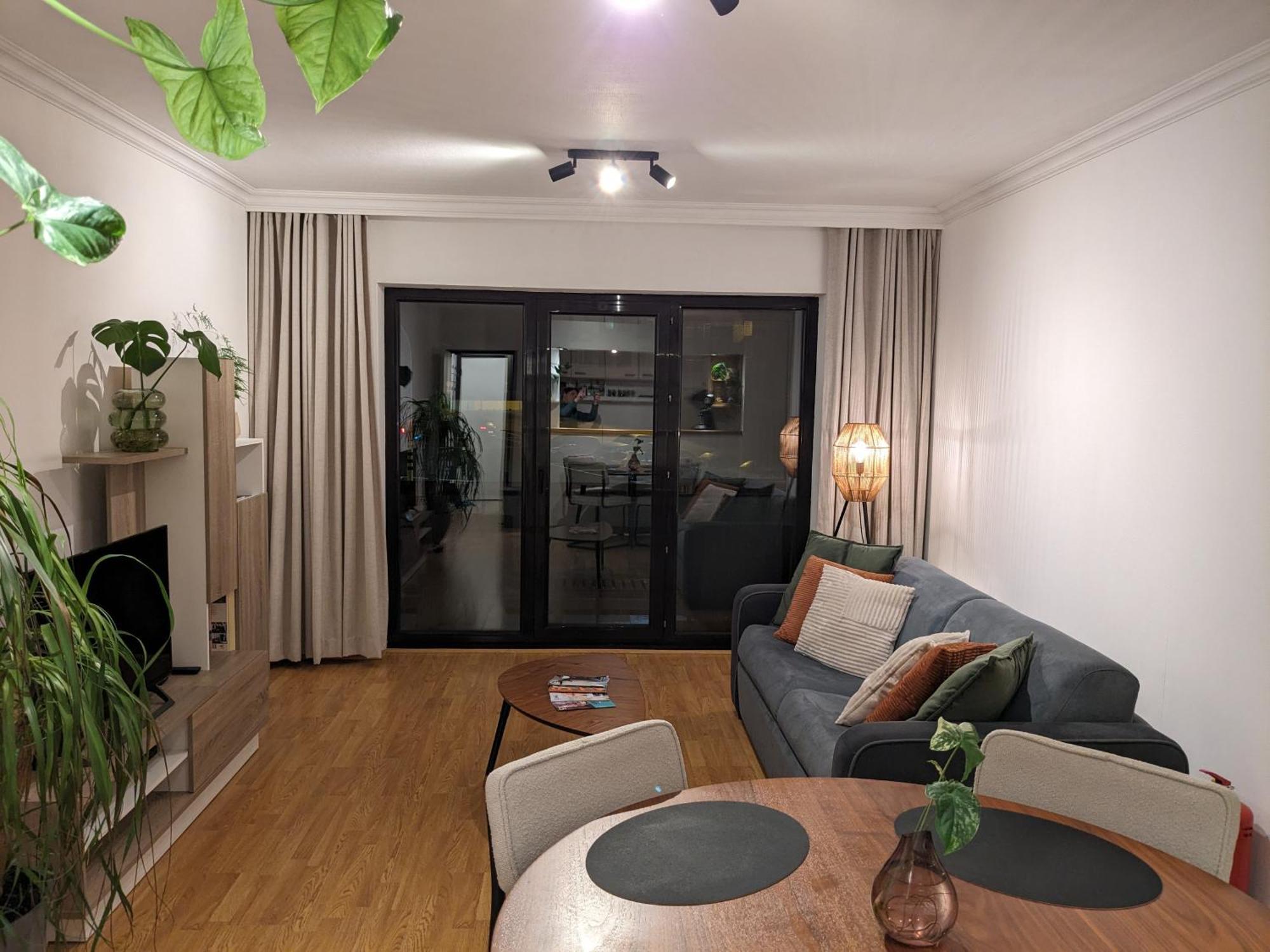 Vista Linda, Leuk Appartement Vlak Bij Zeedijk En Strand Ostende Exterior foto